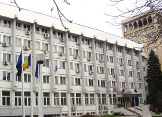 Conflictul de muncă dintre salariați și conducerea societății CIECH Soda România, în atenția autorităților județene din Vâlcea