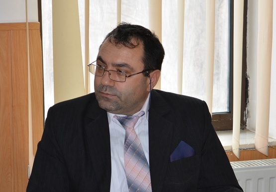 Gheorghe Gîngu s-a înscris oficial în cursa pentru funcţia de primar al comunei Bujoreni