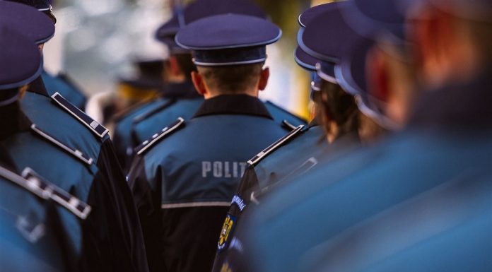 Peste 6000 de candidați pentru 770 de posturi scoase la concurs de Poliția Română