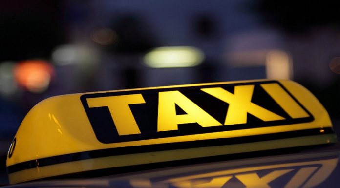 Polițist rutier taximetrist din Vâlcea, acuzat pentru abuz