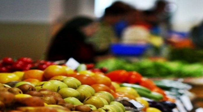CRAIOVA: Comerțul ilicit cu legume și fructe, sub lupa polițiștilor