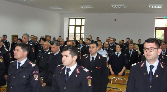 Mehedinți: Avansări în grad la ISU Drobeta