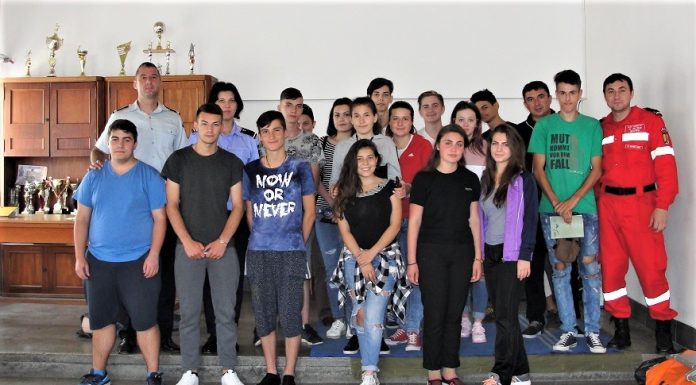 Voluntarii ISU Mehedinţi recrutaţi în proiectul SALVATOR DIN PASIUNE