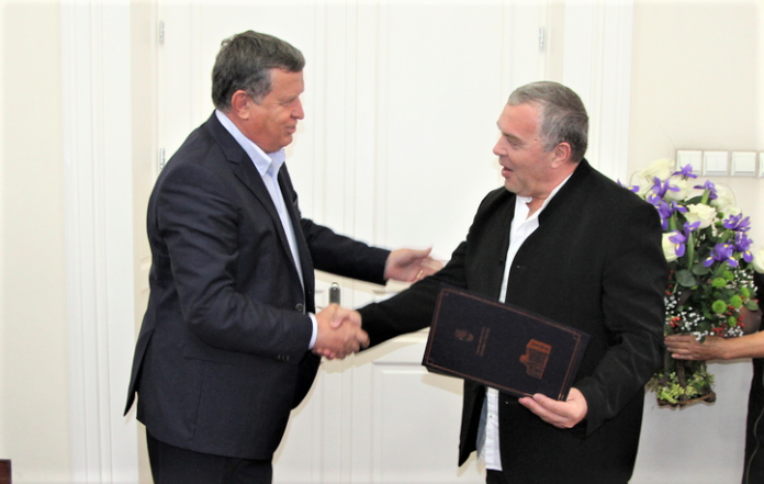 Constantin Chiriac - Teatrul Radu Stanca - Cetatean de Onoare - Ramnicu Valcea - Mircia Gutau