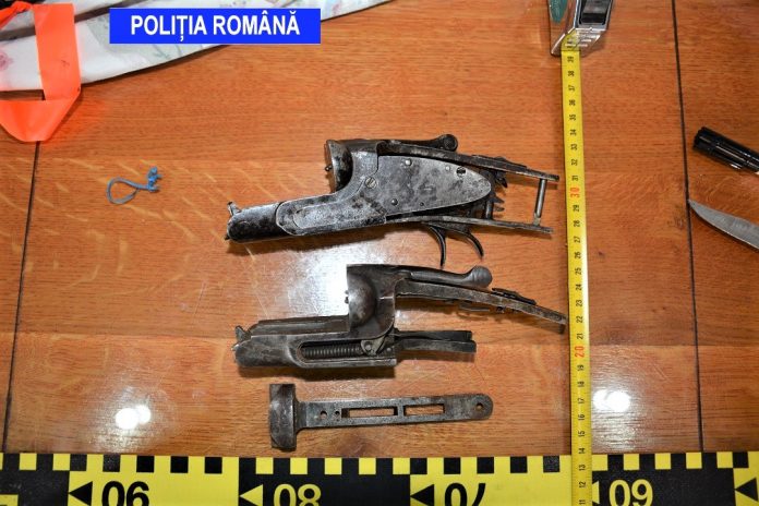 hinova - arme - ipj mehedinti - perchezitii