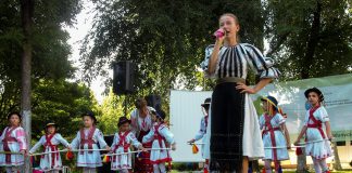 Copiii talentați de la Horezu au ridicat întreaga lume în picioare!