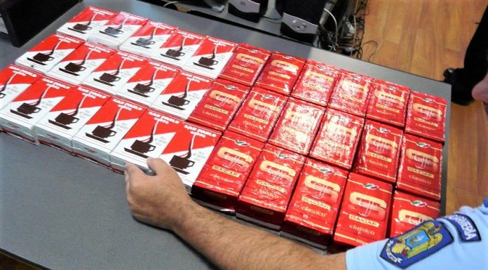 Olt: Cafea confiscată de jandarmi, în târgul săptămânal din Osica de Sus