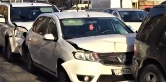 Craiova: Trei autoturisme implicate într-un accident produs pe Bulevardul Dacia