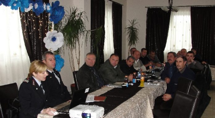 Acţiuni de informare preventivă desfăşurate de ISU Mehedinţi la Strehaia şi în alte şase localităţi