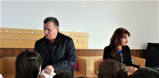 Prin grija Primăriei Râmnicu Vâlcea, cadourile de la Moş Crăciun au ajuns la prichindei
