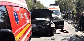 Olt: Patru autovehicule implicate într-un accident produs la Balș – trei persoane au ajuns la spital