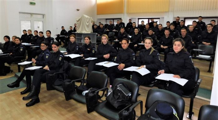 Viitorii subofiţeri în practică la Inspectoratul de Jandarmi Judeţean „Mihai Bravul” Dolj