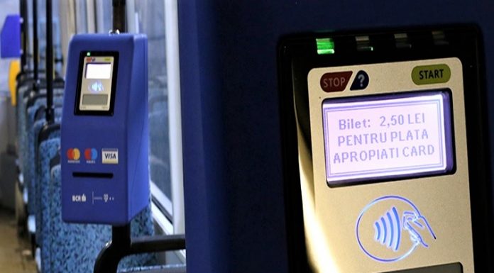 Râmnicu Vâlcea devine al optulea oraş din ţară în care călătoria pe mijloacele de transport în comun se poate plăti şi cu cardul bancar