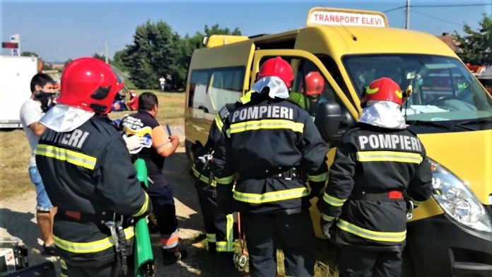Rogova - accident - simulare - microbuz