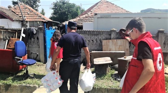 Mehedinți: Misiune pentru sprijinirea persoanelor afectate de inundaţii în localităţile Malovăţ şi 23 August
