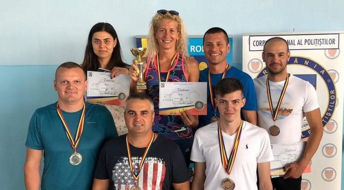 Lavinia Brebu şi Adrian Bratu, doi pompieri mehedinţeni premiaţi la Campionatul de Înot al MAI