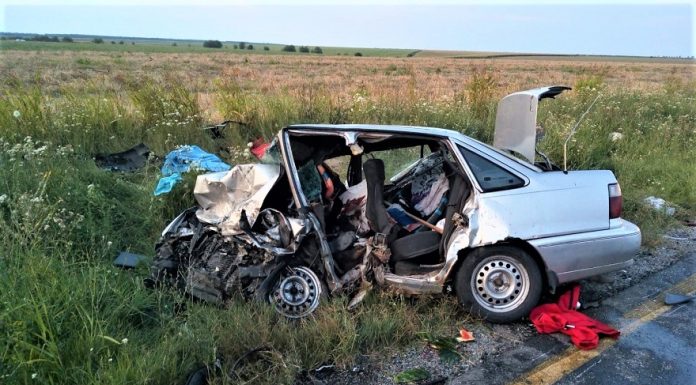 Olt: Accident grav la Dăneasa – un bărbat mort în mașina răsturnată și altul în stare gravă transportat la spital