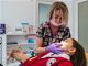 La început de școală mulți părinți decid să le pună aparat dentar copiilor