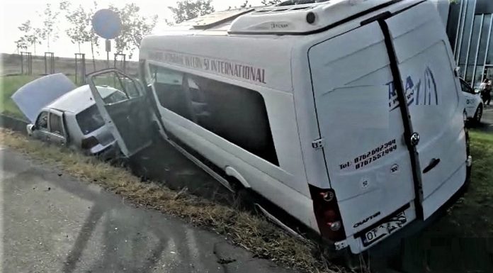 Dubă cu deținute de la Penitenciarul Craiova, implicată într-un accident produs la Pieleşti