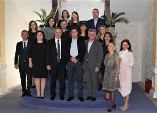 Profesori din Turcia şi Letonia, în vizită la Primăria Râmnicu Vâlcea în cadrul unui proiect Erasmus+