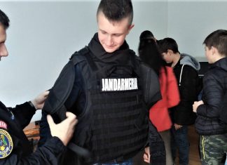 Elevi de la Liceul Tehnologic Izvoarele în vizită la Jandarmeria Olt