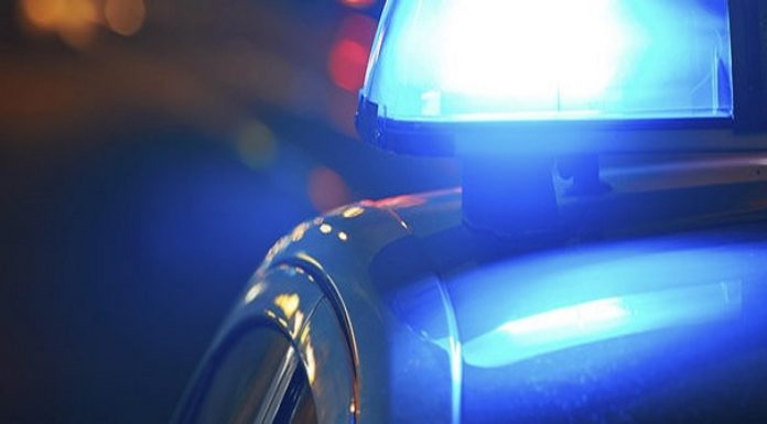 Accident pe strada Ana Ipătescu din Târgu Jiu: beat și cu permisul anulat, a intrat pe contrasens