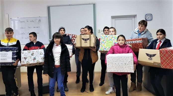 De Crăciun, programul „Bucurie la cutie” a ajuns la 650 de beneficiari