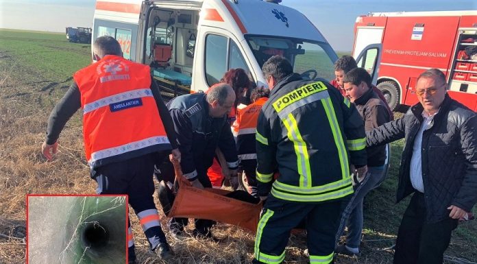 Mehedinți: Bărbat căzut într-o fântână din Izimșa, salvat de pompieri