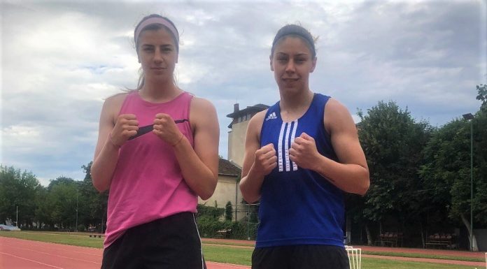 La o miuță cu fetele de la naționala de box!