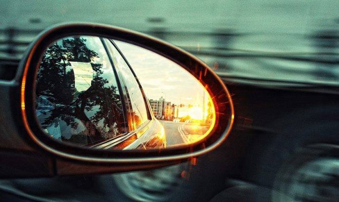 Europenii în automobile: pentru remunerația medie pe zi românul parcurge 628 km, iar locuitorul Monaco aproape 7 mii