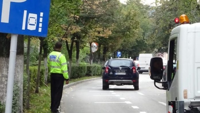 Râmnicu Vâlcea De joi, 15 octombrie, parcarea de pe strada Gib Mihăescu se mută pe partea stângă