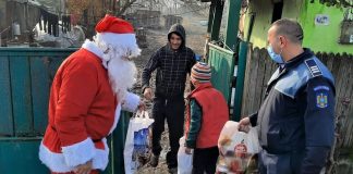 Polițiştii din Bumbești Jiu și Turceni, ajutoarele lui Moş Crăciun