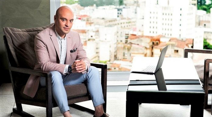 Peste 83% din brokerii de credite provin din bănci! Peste 83% din brokerii de credite provin din bănci!