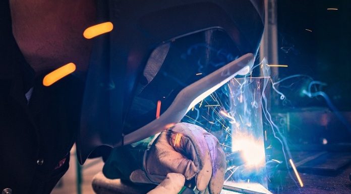 UNIT 4 RMPD – Ucenicie și stagii pentru șomerii non-NEET din Regiunile mai puțin dezvoltate UNIT 4 RMPD - Ucenicie și stagii pentru șomerii non-NEET din Regiunile mai puțin dezvoltate