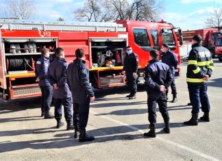 Șapte studenţi pompieri în practică la ISU Mehedinţi Sapte studenti pompieri in practica la ISU Mehedinti