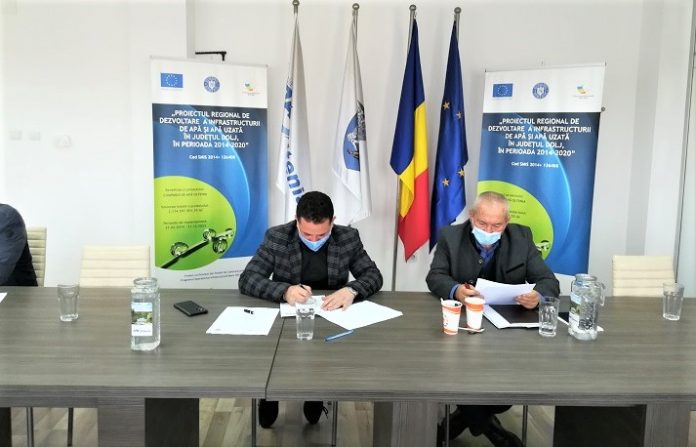 Branșamente, racorduri și apometre inteligente în 10 localități din județul Dolj, în baza unui contract semnat de Apă Oltenia