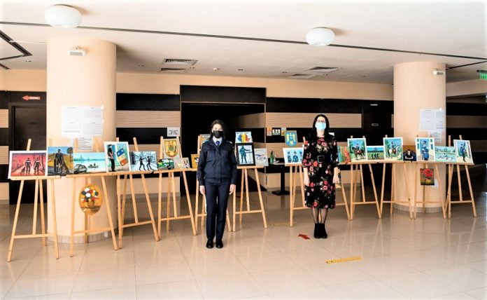 Jandarmeria în culori expozitie de pictura la Centrul Cultural Eugen Ionescu din municipiul Slatina
