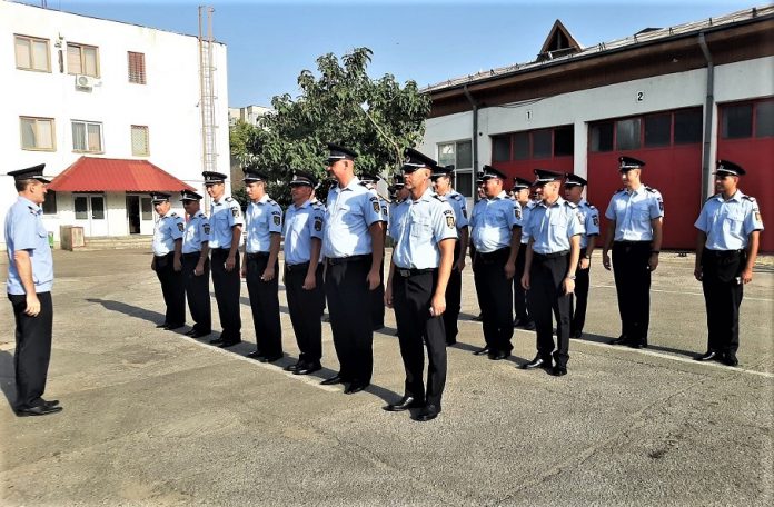 110 salvatori avansați in grad la ISU Mehedinti