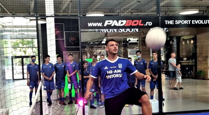 Jucătorii Universității Craiova au făcut o demonstrație de padbol