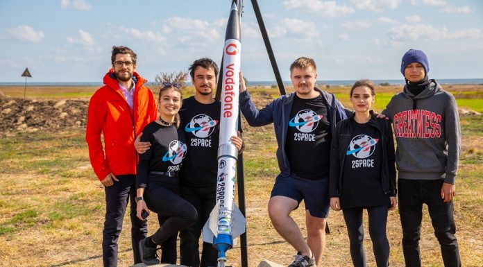 Vodafone susține echipa României la competiția European Rocketry Challenge din Portugalia