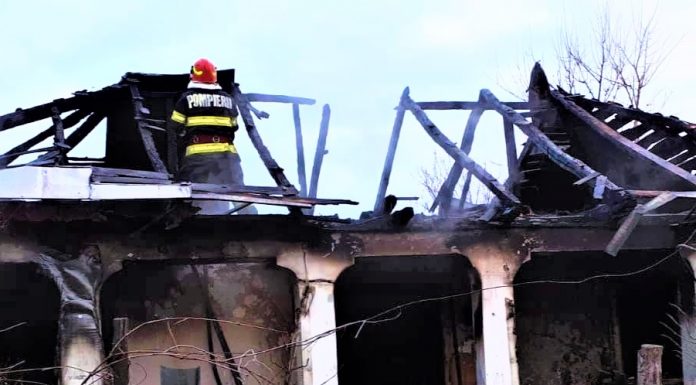Olt: Mama și fiul, arși de vii într-un incendiu izbucnit la Topona – VIDEO