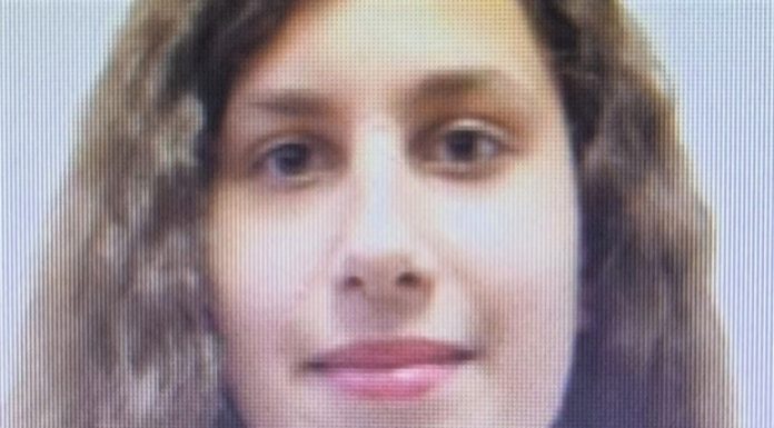 Fată de 17 ani, din comuna Izvoare, dată dispărută – a plecat de acasă și nu a mai revenit