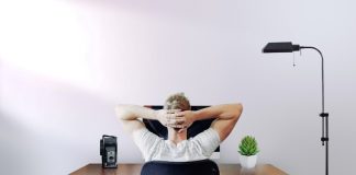 Lucrezi de acasă? TOP 4 lucruri de care ai nevoie