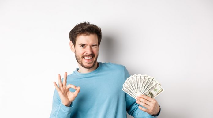 5 lucruri pe care să le iei în calcul înainte de a face orice fel de împrumut