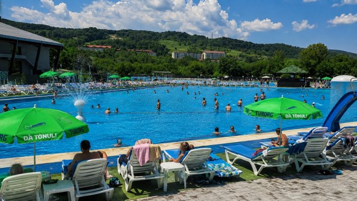 Ștrandul Ostroveni din Râmnicu Vâlcea