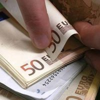 SOLUȚIA LA PROBLEMELE ECONOMICE.