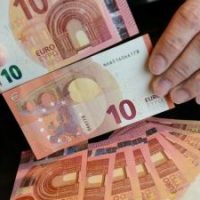 Pentru a rezolva dificultățile financiare