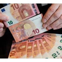 Suntem disponibili să vă împrumutați