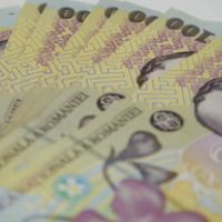 IMPRUMUTUL VATI ASTEPTAT