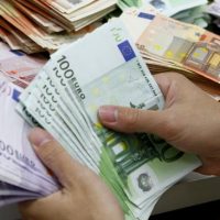Împrumut, credit și investiții